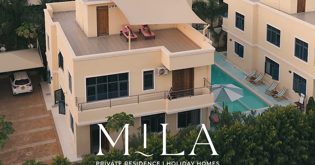 The shaded rooftop terrace above the pool