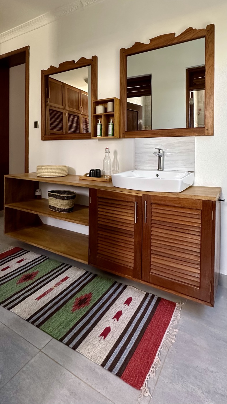 The double-mirror vanity bathroom